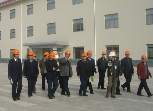 國家農(nóng)業(yè)部、財政部以及甘肅省農(nóng)業(yè)廳、財政廳等領(lǐng)導到公司考察調(diào)研